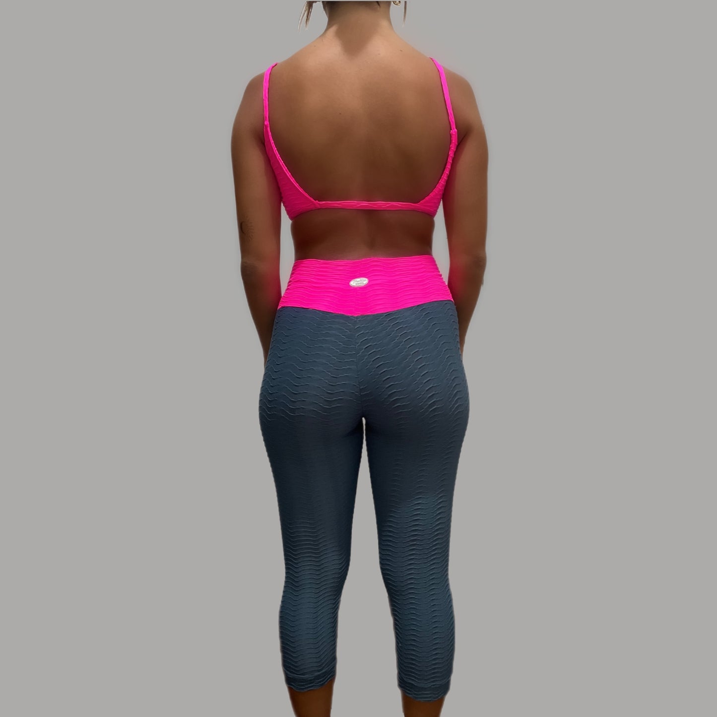 Attitude Wrinkle Crop Top